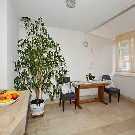 Apartman Vanja Omiš Eksteriør bilde