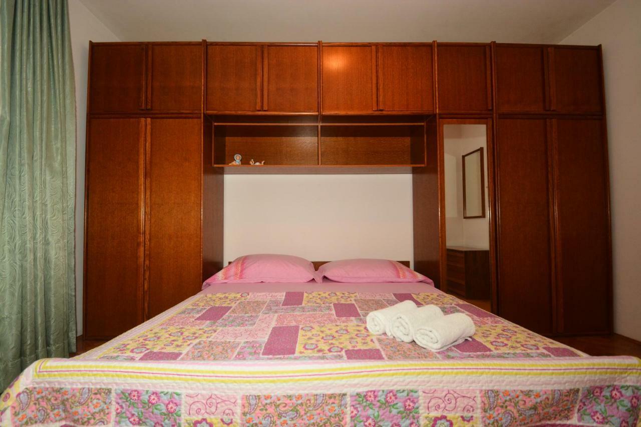 Apartman Vanja Omiš Eksteriør bilde