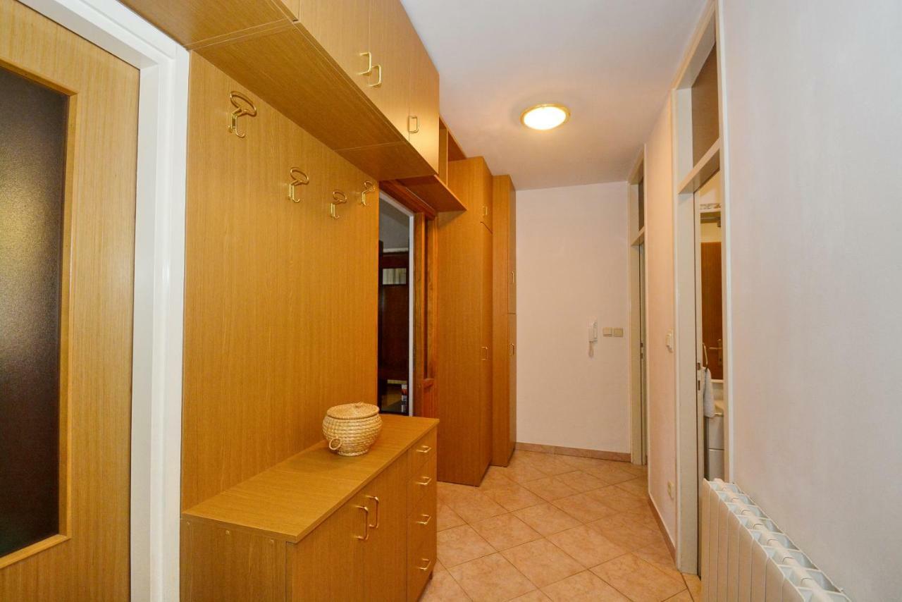 Apartman Vanja Omiš Eksteriør bilde